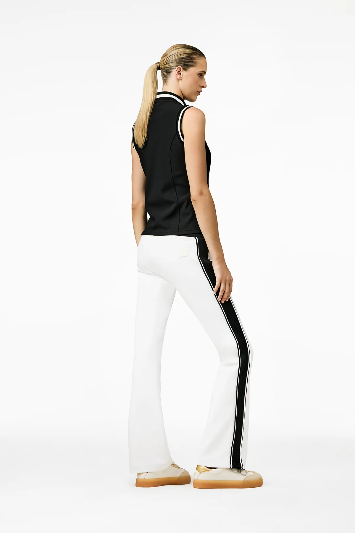 CAMELLIA sleeveless top - Image 4