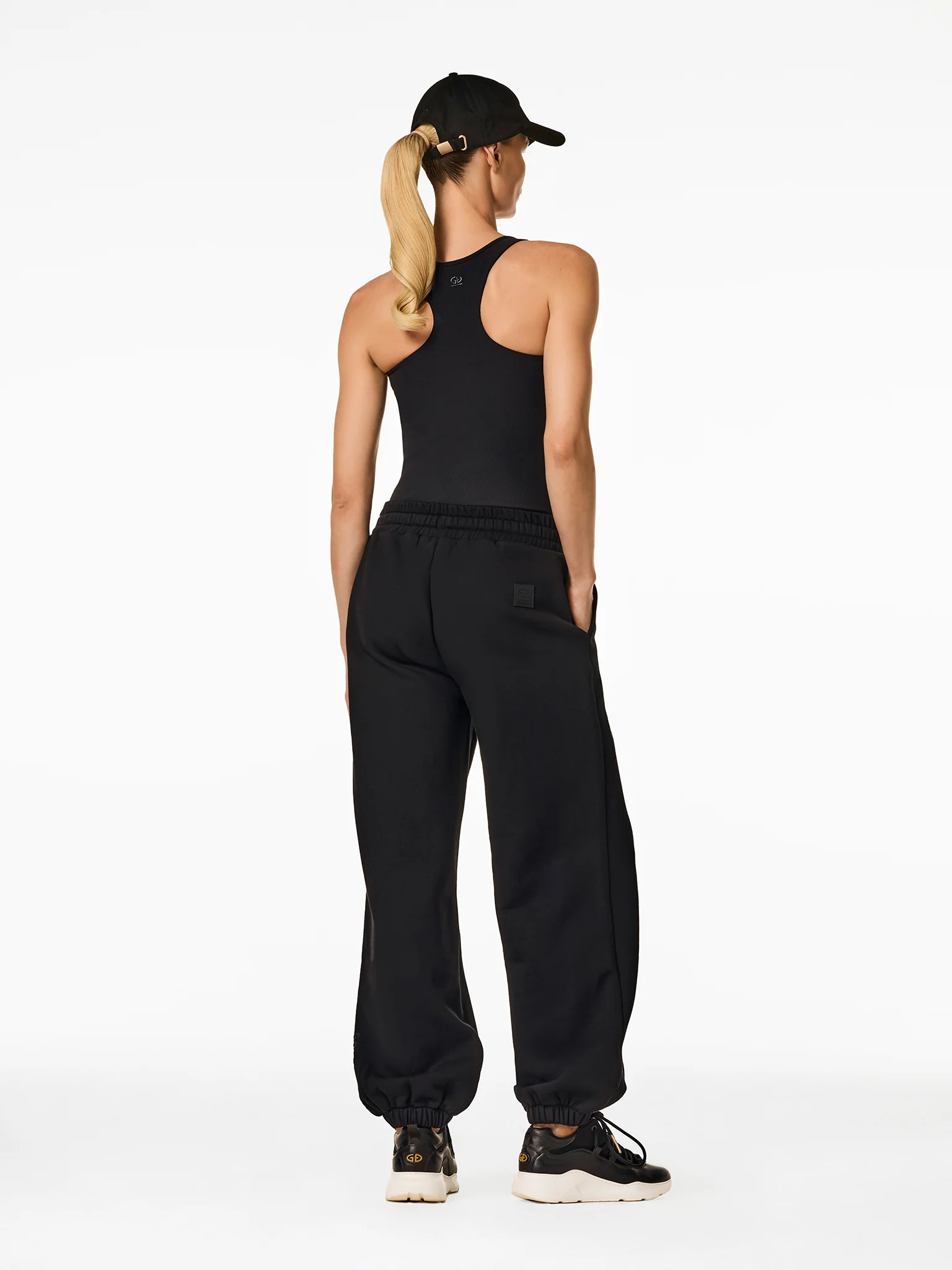 MANON tank with bra - Image 3