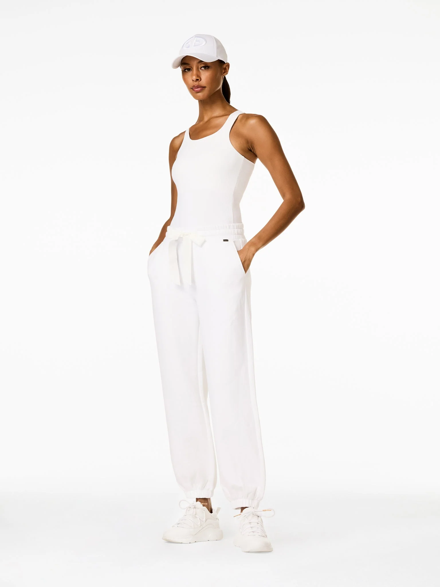 Manon Tank With Bra Outfit White