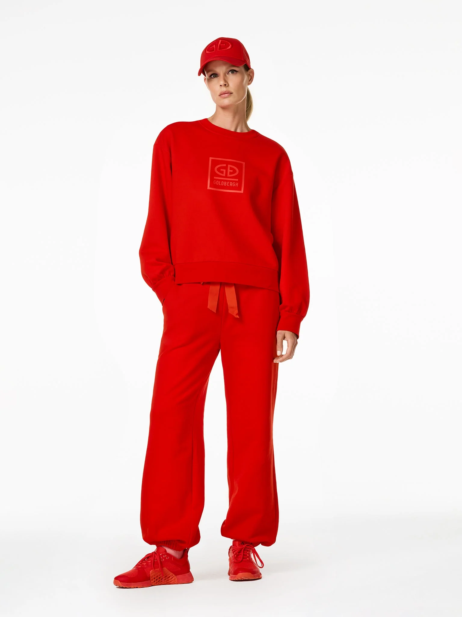 Relax Sweater Sunset Outfit
