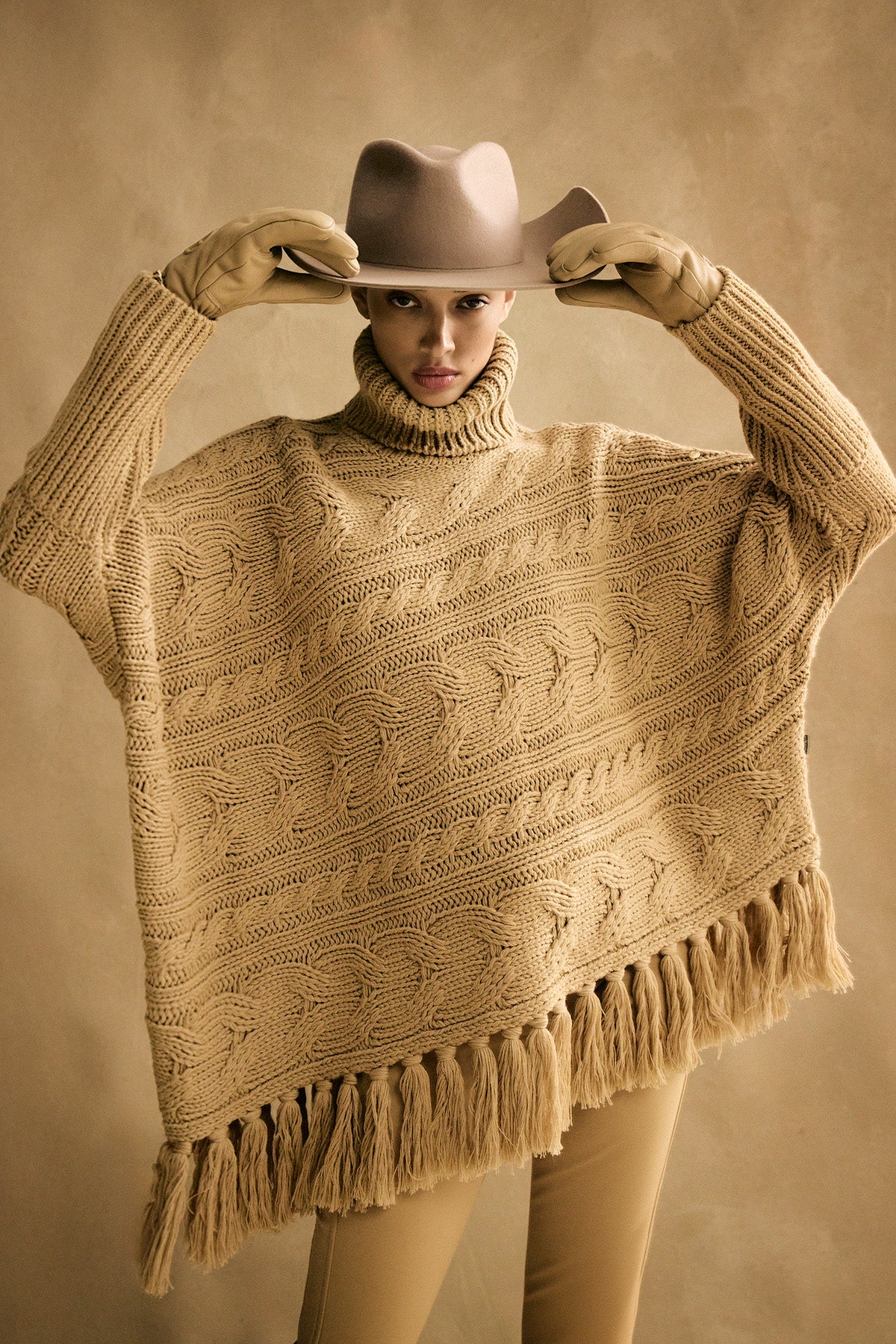 TWIST sweater - Image 9