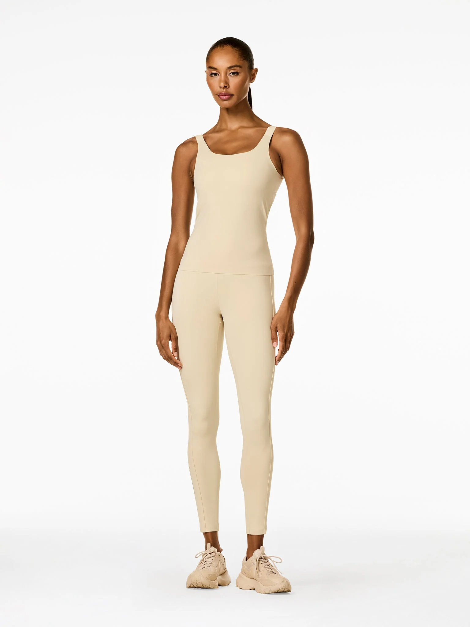 Virginie Tank With Bra Champagne Outfit